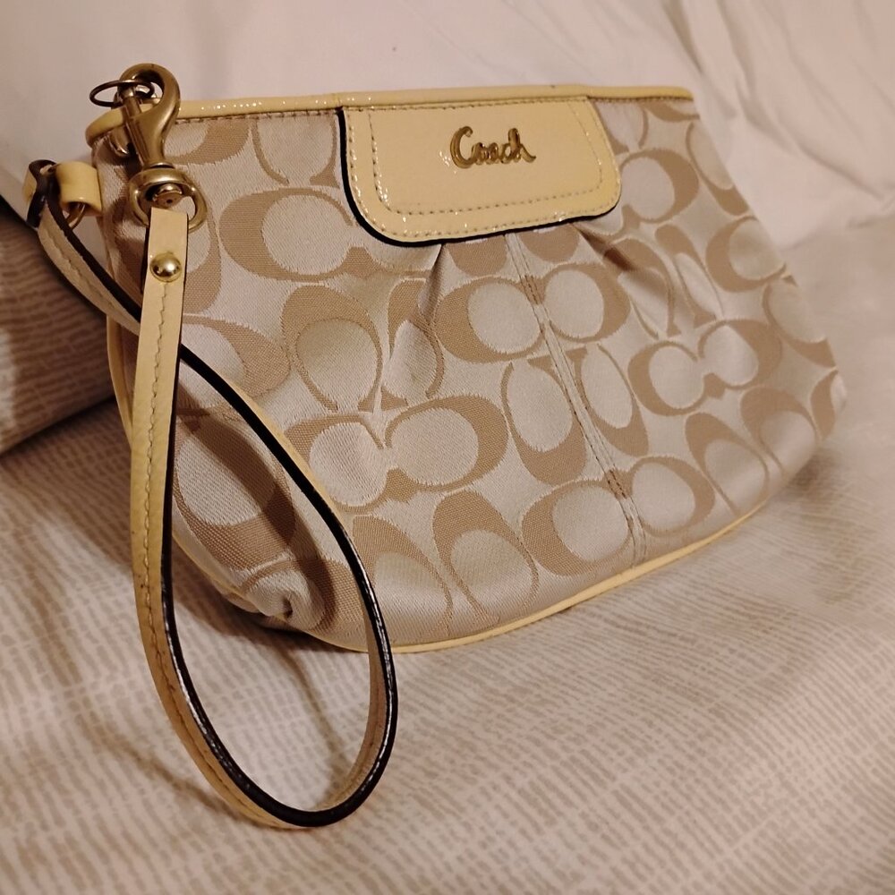 Coach Signature Ashley Leather Wristlet - Picture 2 of 10